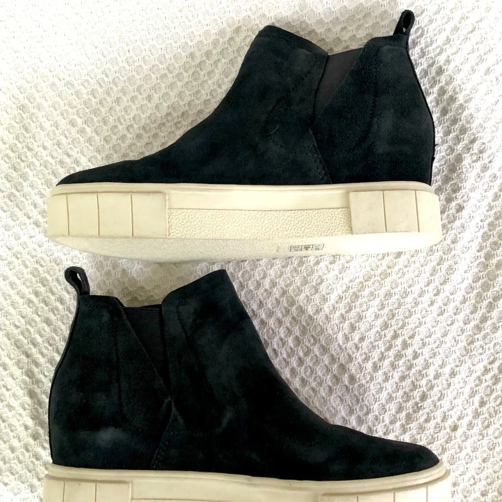 Dolce Vita NWOT Zabie Wedge Sneakers Grey Suede Size 10M - Picture 2 of 8